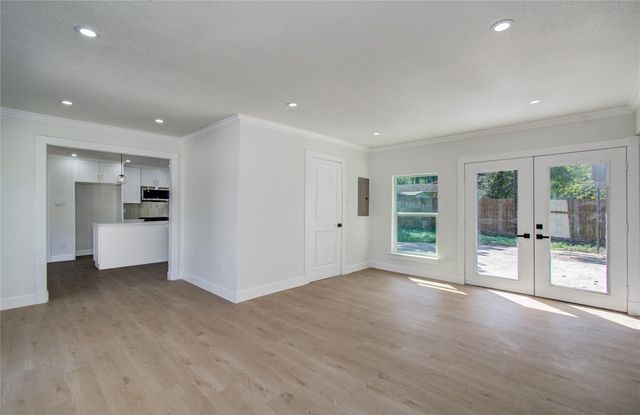 1602 Baker Drive, Tomball, TX 77375