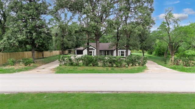 1602 Baker Drive, Tomball, TX 77375