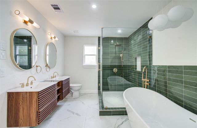 1602 Baker Drive, Tomball, TX 77375