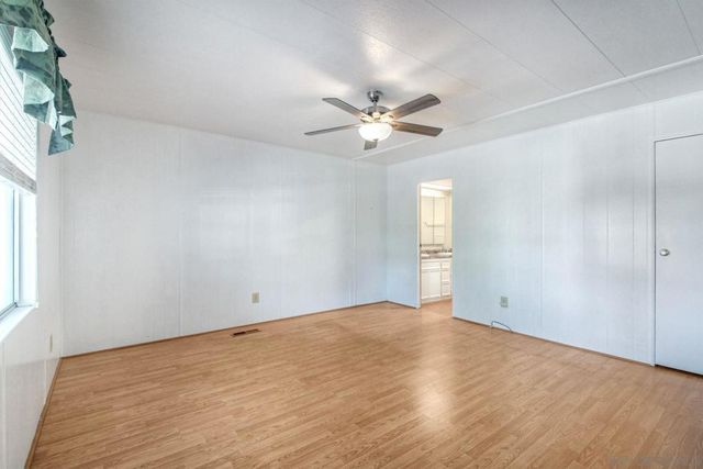 276 N El Camino Real 44, Oceanside, CA 92058