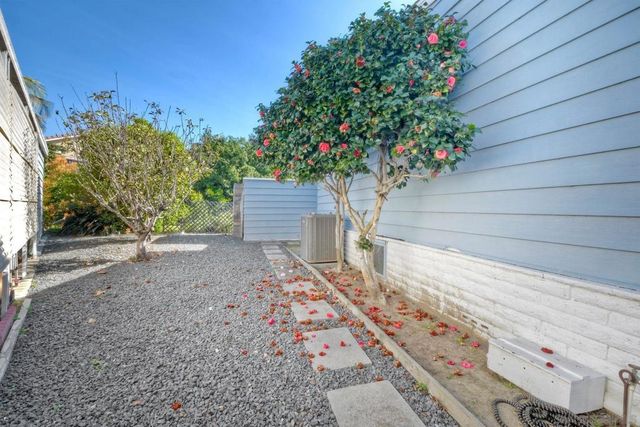 276 N El Camino Real 44, Oceanside, CA 92058