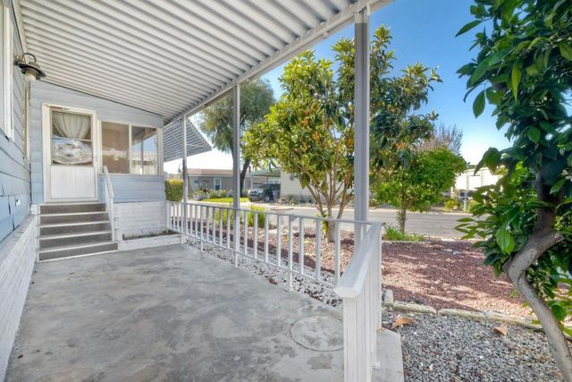 276 N El Camino Real 44, Oceanside, CA 92058