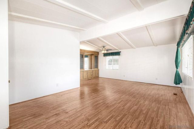 276 N El Camino Real 44, Oceanside, CA 92058