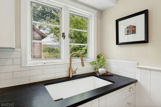 23 Broadview Ave, Maplewood Twp., NJ 07040