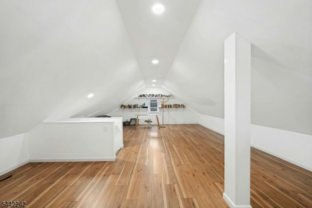 23 Broadview Ave, Maplewood Twp., NJ 07040