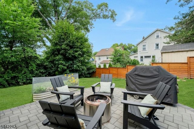 23 Broadview Ave, Maplewood Twp., NJ 07040