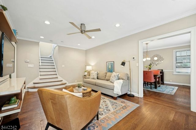 23 Broadview Ave, Maplewood Twp., NJ 07040
