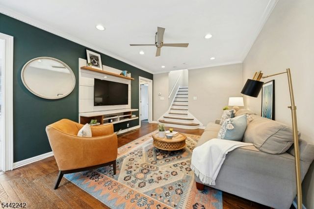 23 Broadview Ave, Maplewood Twp., NJ 07040