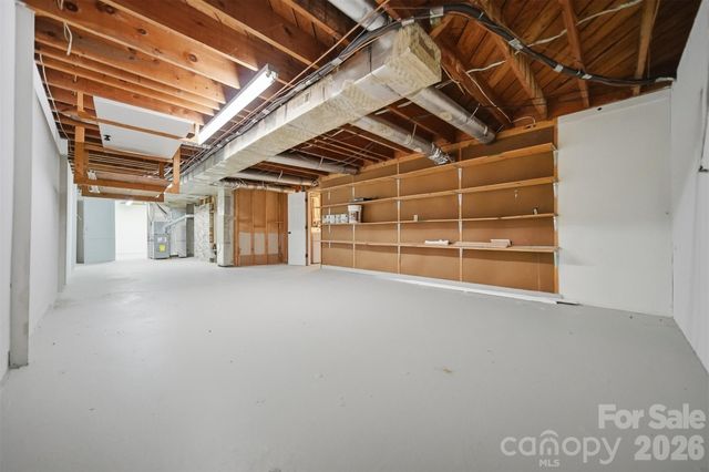 907 Vista Place NE, Lenoir, NC 28645