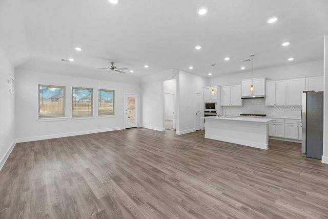 817 Bahia Bay Dr, Katy, TX 77493