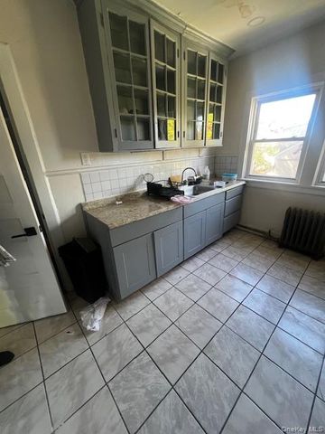 348 Garden Avenue, Mount Vernon, NY 10553