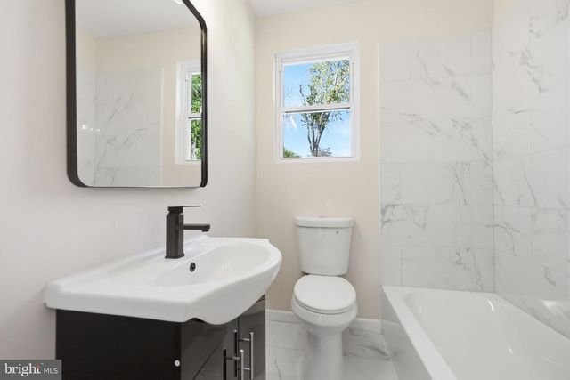 110 ELMWOOD AVE, Feasterville Trevose, PA 19053