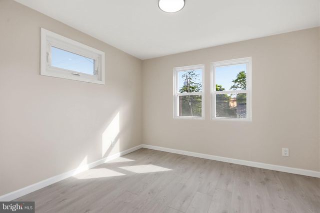 110 ELMWOOD AVE, Feasterville Trevose, PA 19053