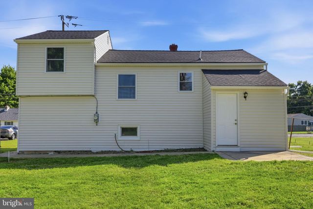 110 ELMWOOD AVE, Feasterville Trevose, PA 19053