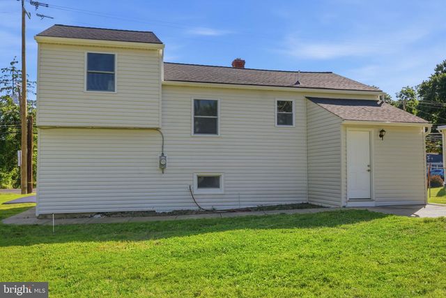 110 ELMWOOD AVE, Feasterville Trevose, PA 19053