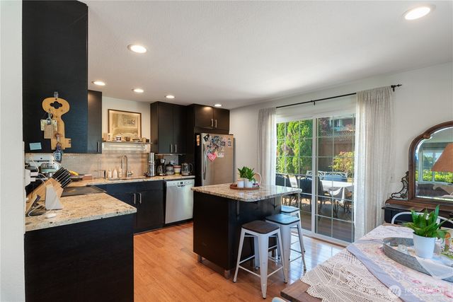 1552 Thompson Drive, Camano Island, WA 98282