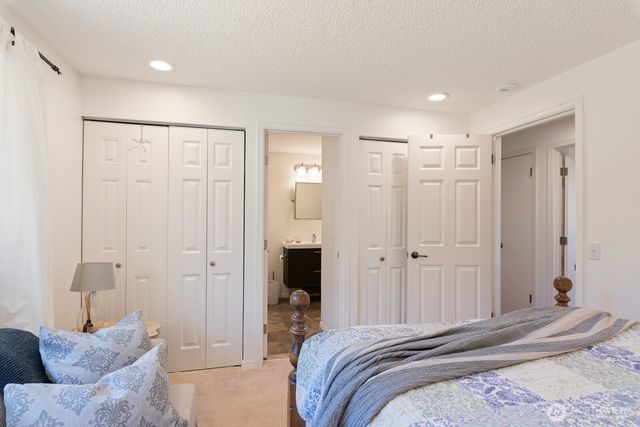 1552 Thompson Drive, Camano Island, WA 98282
