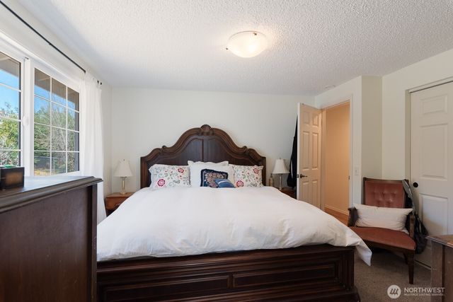 1552 Thompson Drive, Camano Island, WA 98282