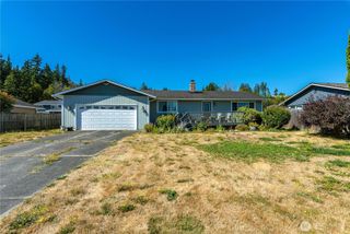 1552 Thompson Drive, Camano Island, WA 98282