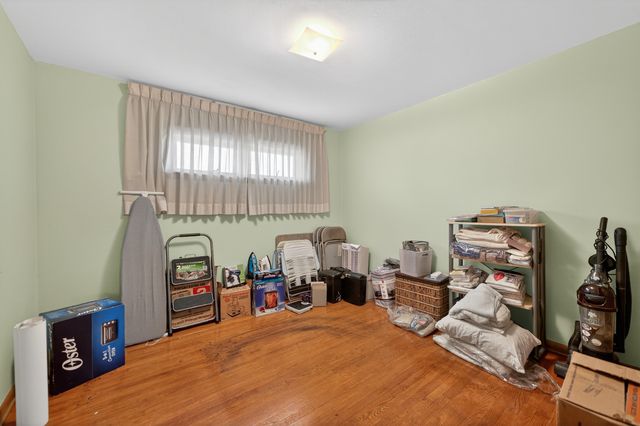 549 E 168th Street, South Holland, IL 60473