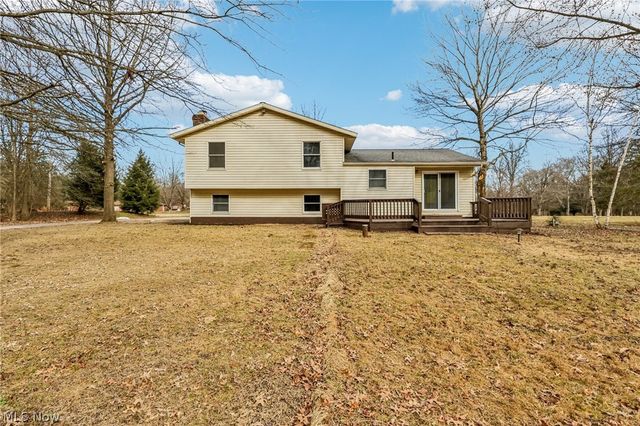 2829 Tibbetts Wick Road, Hubbard, OH 44425