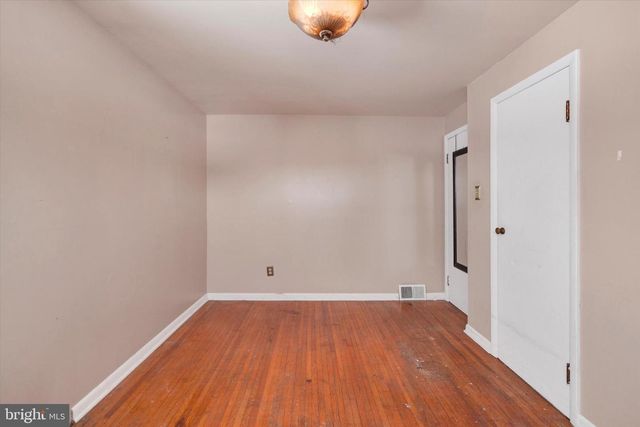 15912 FALLING WATERS RD, Williamsport, MD 21795