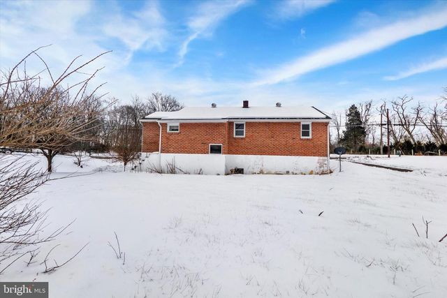 15912 FALLING WATERS RD, Williamsport, MD 21795