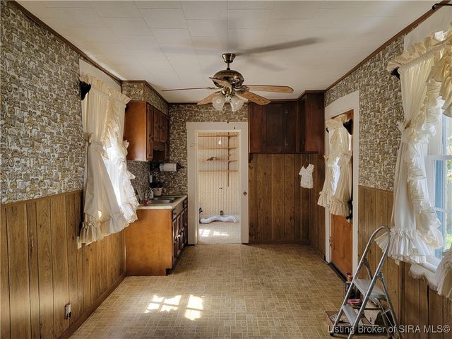 413 MILL Street, Madison, IN 47250