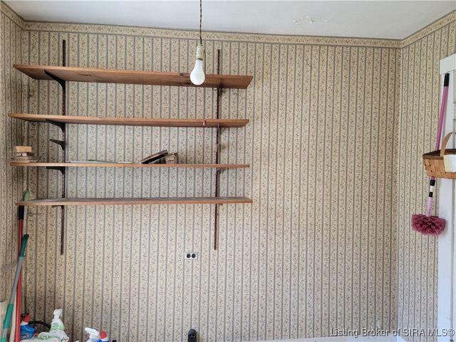 413 MILL Street, Madison, IN 47250