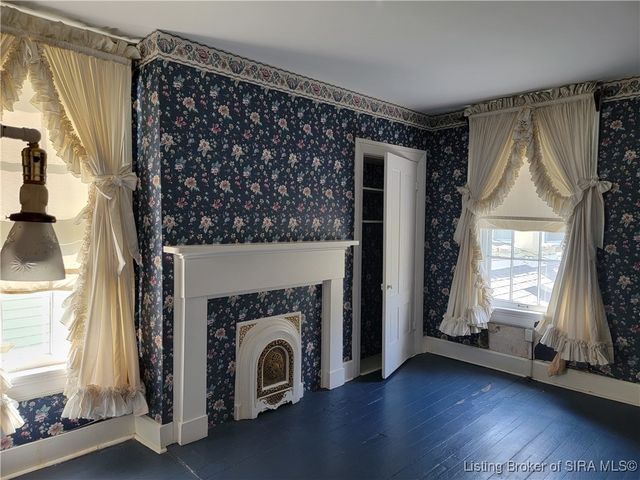 413 MILL Street, Madison, IN 47250