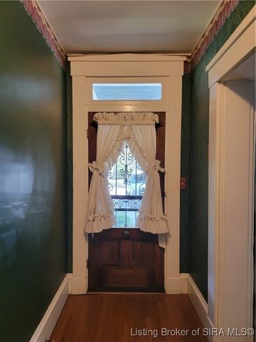 413 MILL Street, Madison, IN 47250