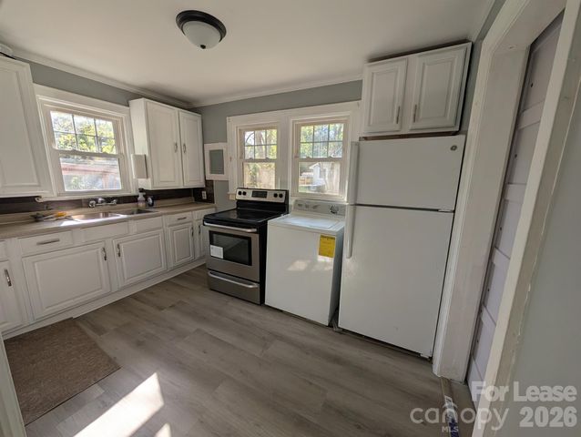1008 E 36th Street, Charlotte, NC 28205