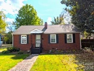 1008 E 36th Street, Charlotte, NC 28205