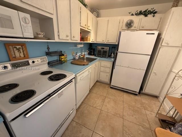3625 N Country Club Drive 304, Aventura, FL 33180