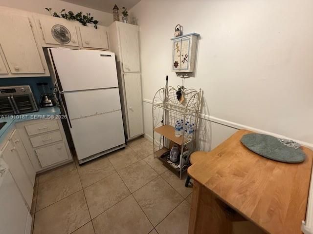 3625 N Country Club Drive 304, Aventura, FL 33180