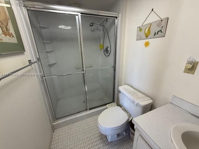 3625 N Country Club Drive 304, Aventura, FL 33180