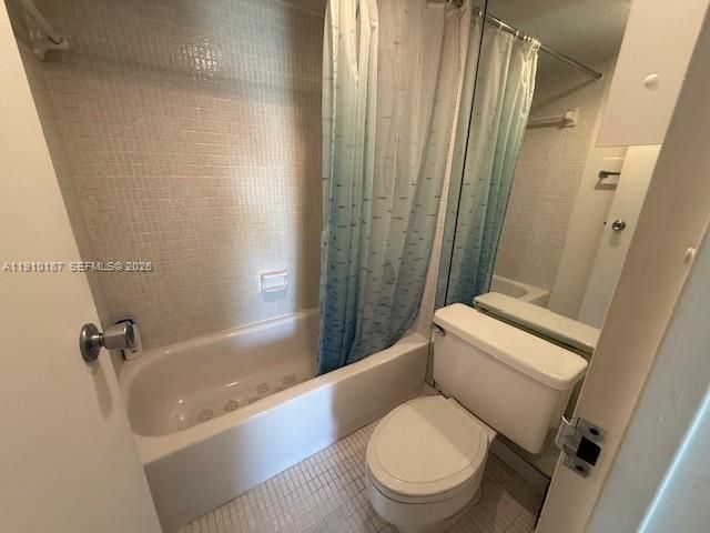 3625 N Country Club Drive 304, Aventura, FL 33180