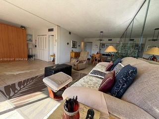 3625 N Country Club Drive 304, Aventura, FL 33180