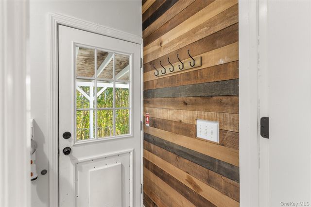 68 A Oneida Avenue, South Setauket, NY 11720