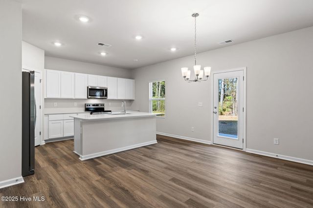 86 Maymont Street NW, Supply, NC 28462