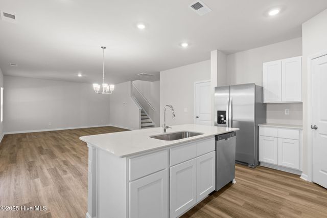 86 Maymont Street NW, Supply, NC 28462