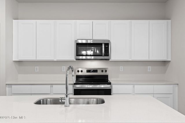 86 Maymont Street NW, Supply, NC 28462