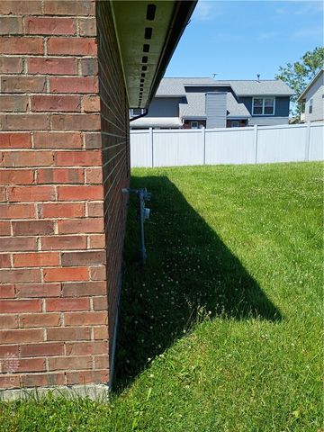 8454 Trowbridge Way, Huber Heights, OH 45424