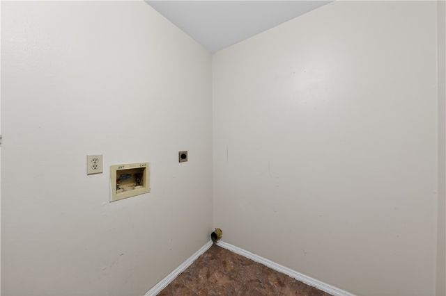 8454 Trowbridge Way, Huber Heights, OH 45424