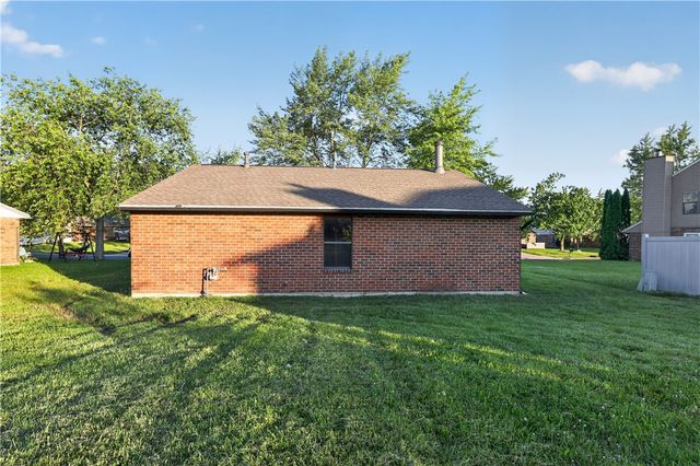 8454 Trowbridge Way, Huber Heights, OH 45424