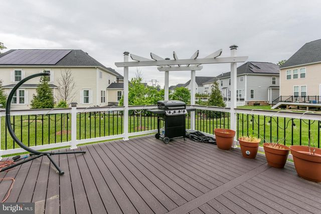 22800 BUBBLING BROOK DR, Brambleton, VA 20148