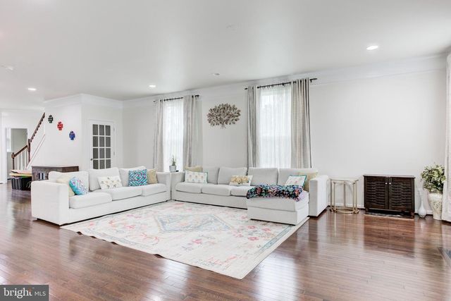 22800 BUBBLING BROOK DR, Brambleton, VA 20148