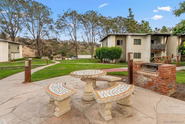 1660 S El Camino Real G106, Encinitas, CA 92024