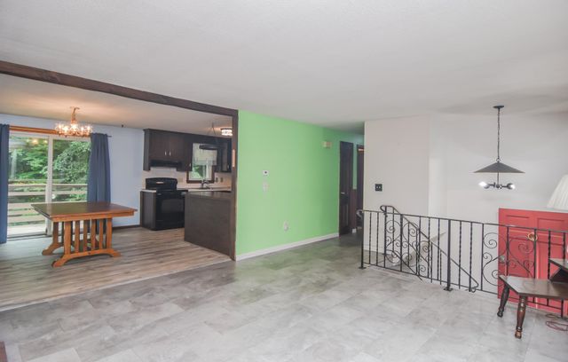 30 Davidson Avenue, Merrimack, NH 03054
