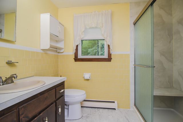30 Davidson Avenue, Merrimack, NH 03054